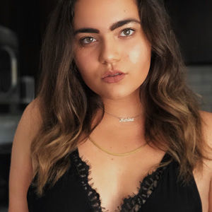 Meet your Posher, Marina